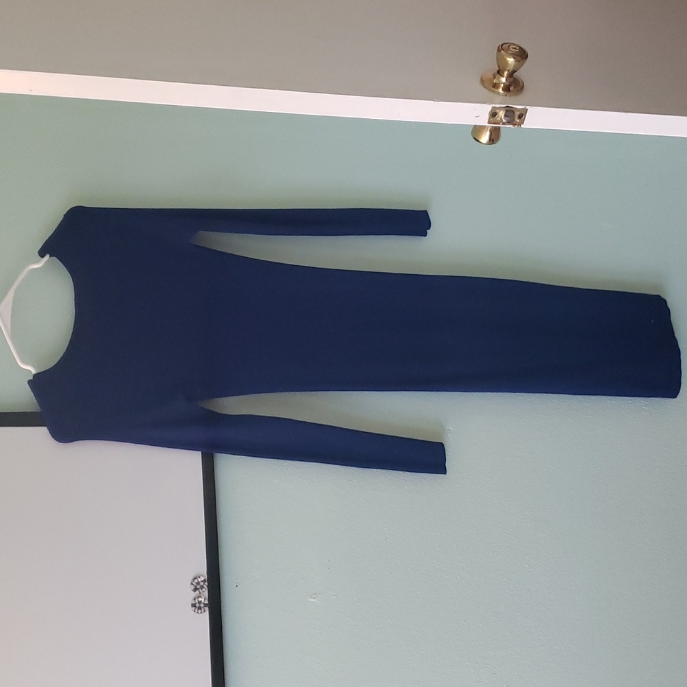 Blue Dress - Picture 2 of 2